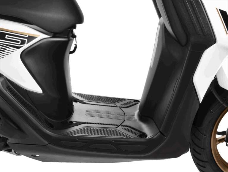 Chỗ để chân rộng rãi