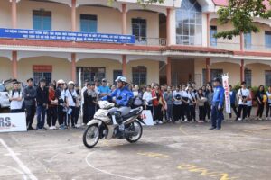 cach chay xe so an toan