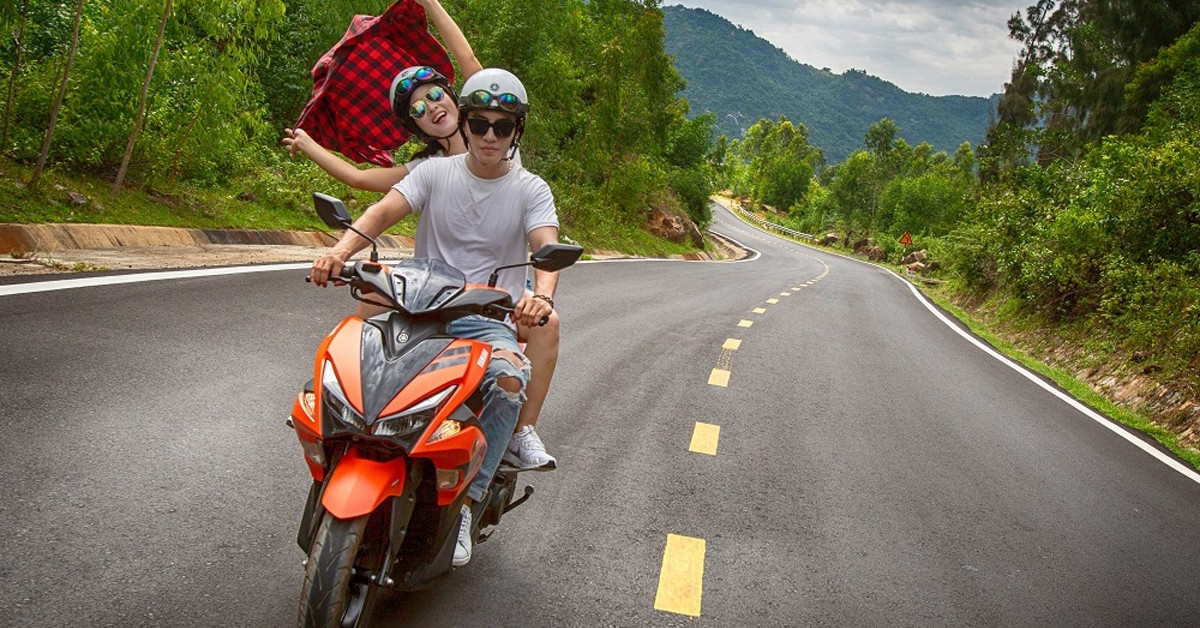 Lưu ý gì khi đổ đèo bằng xe tay ga