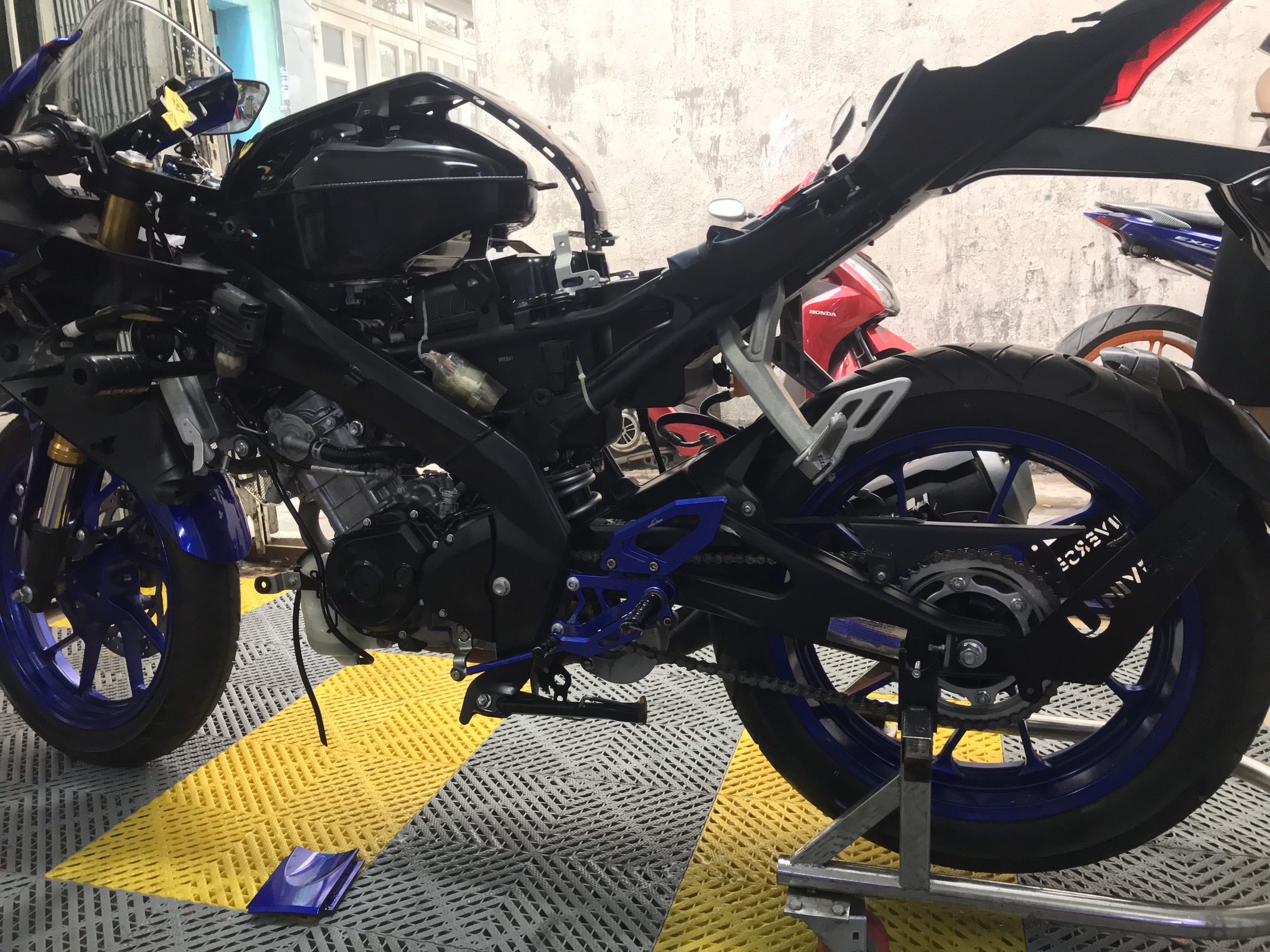 Top 8 tiệm rửa full xe – Vệ sinh khung sườn xe máy ở gò vấp, quận 12, thành  phố Hồ Chí Minh - Nguyễn Decal - Chuyên Dán Keo Xe Design